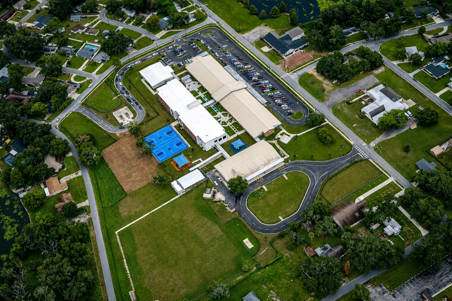 Alternate aerial view of Beverly Shores Elementary School in Leesburg, Florida